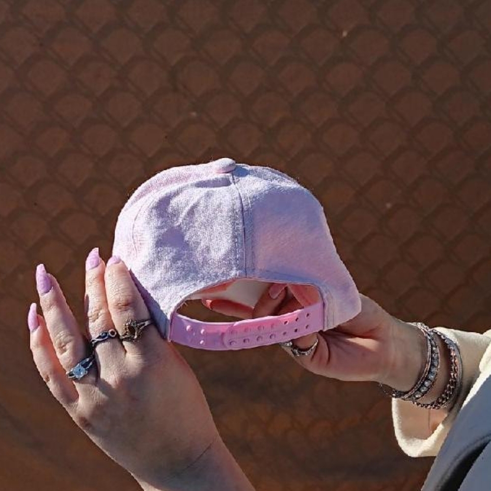 Pink "baby" hat - Picture 3 of 4